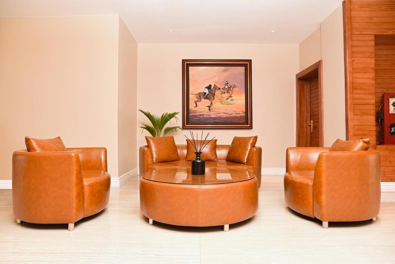The Yacht Hotel Sea Front Lekki Phase 1 Lagos Exteriör bild