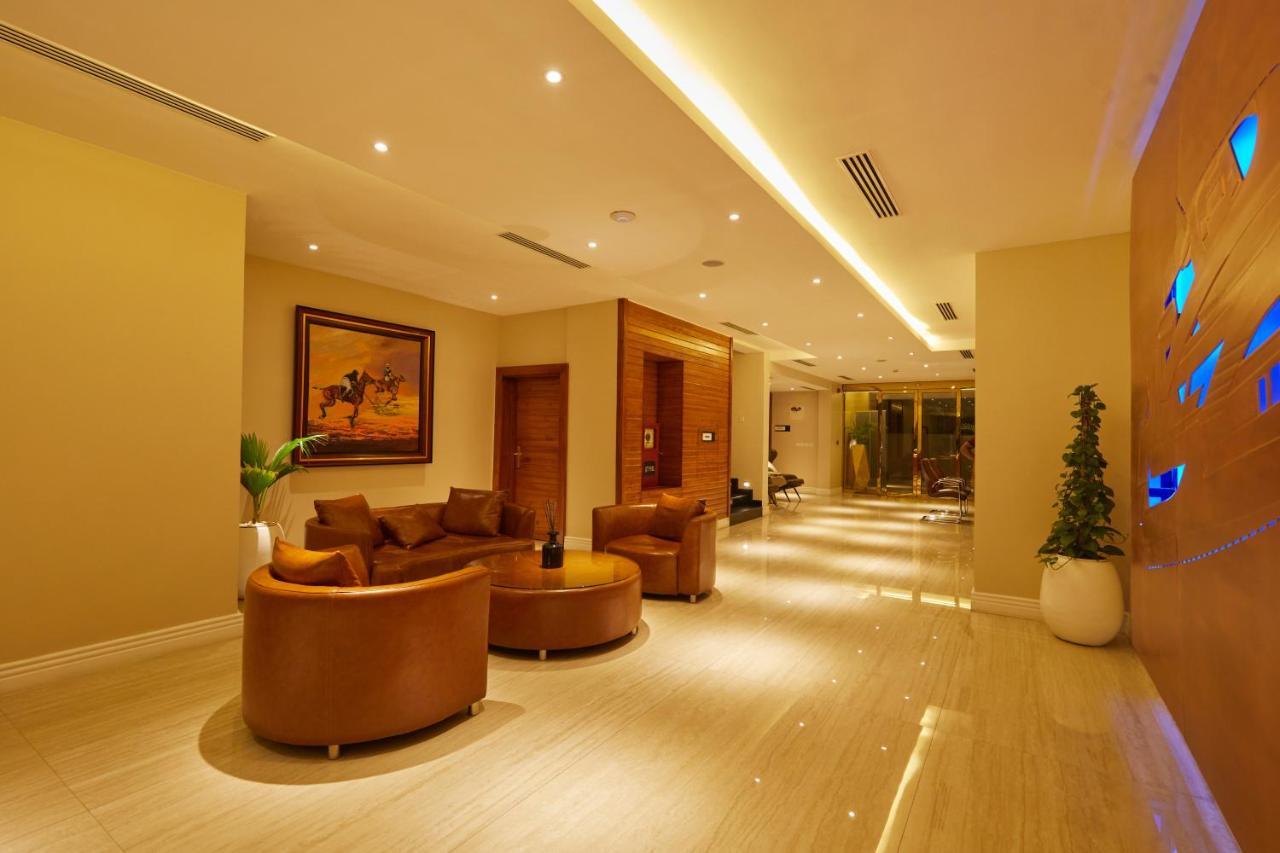 The Yacht Hotel Sea Front Lekki Phase 1 Lagos Exteriör bild