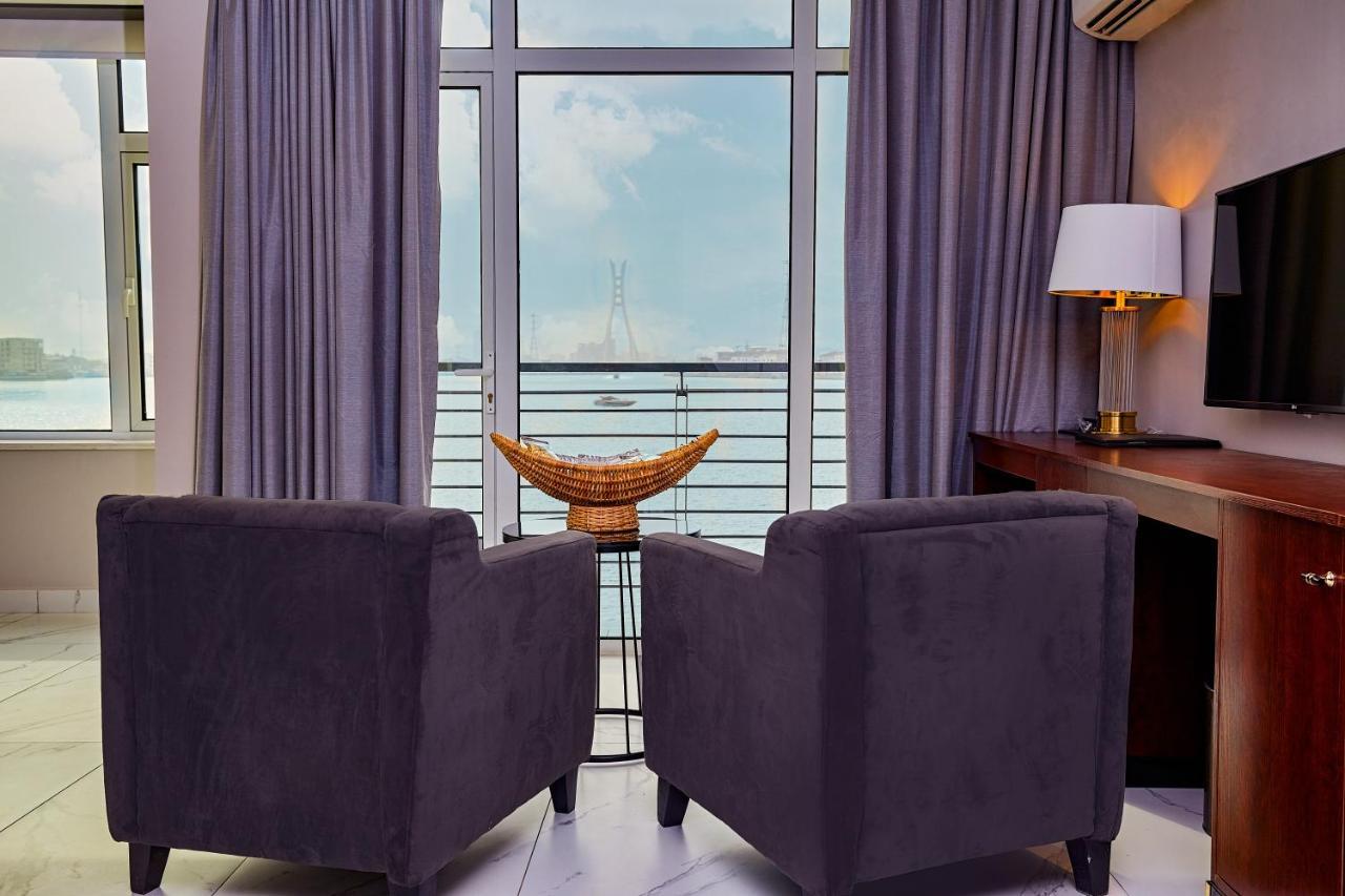 The Yacht Hotel Sea Front Lekki Phase 1 Lagos Exteriör bild
