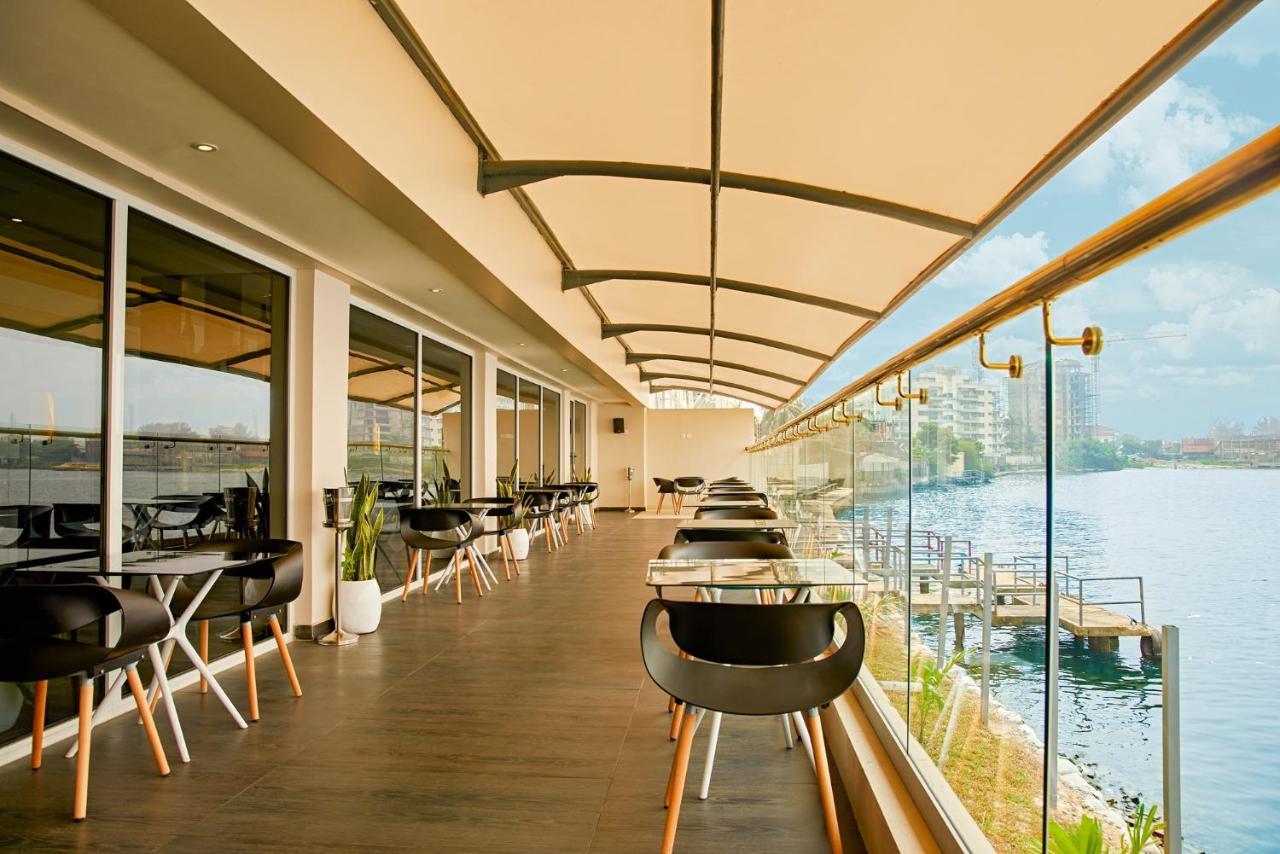 The Yacht Hotel Sea Front Lekki Phase 1 Lagos Exteriör bild